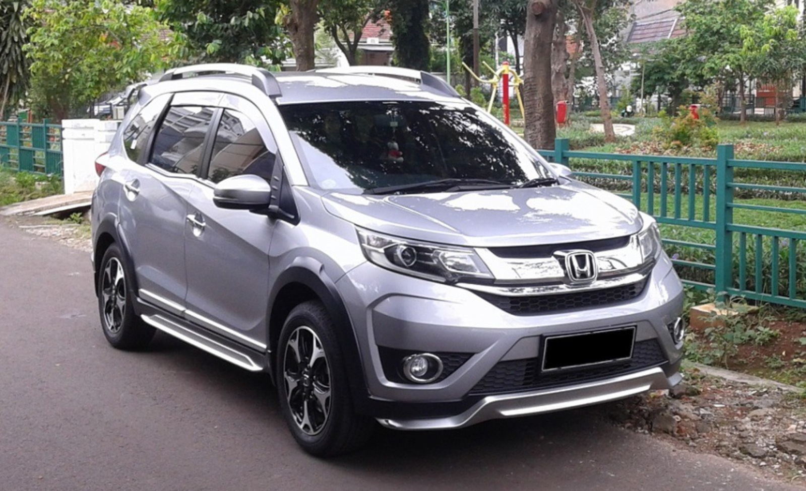 Honda BR-V 1.5 (119 Hp) 2015, 2016, 2017, 2018, 2019 