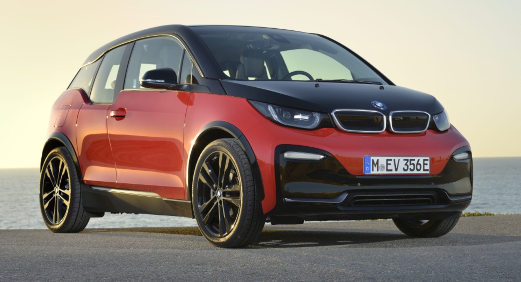 BMW i3s 27.2 kWh (184 Hp) Range Extender 2017, 2018 