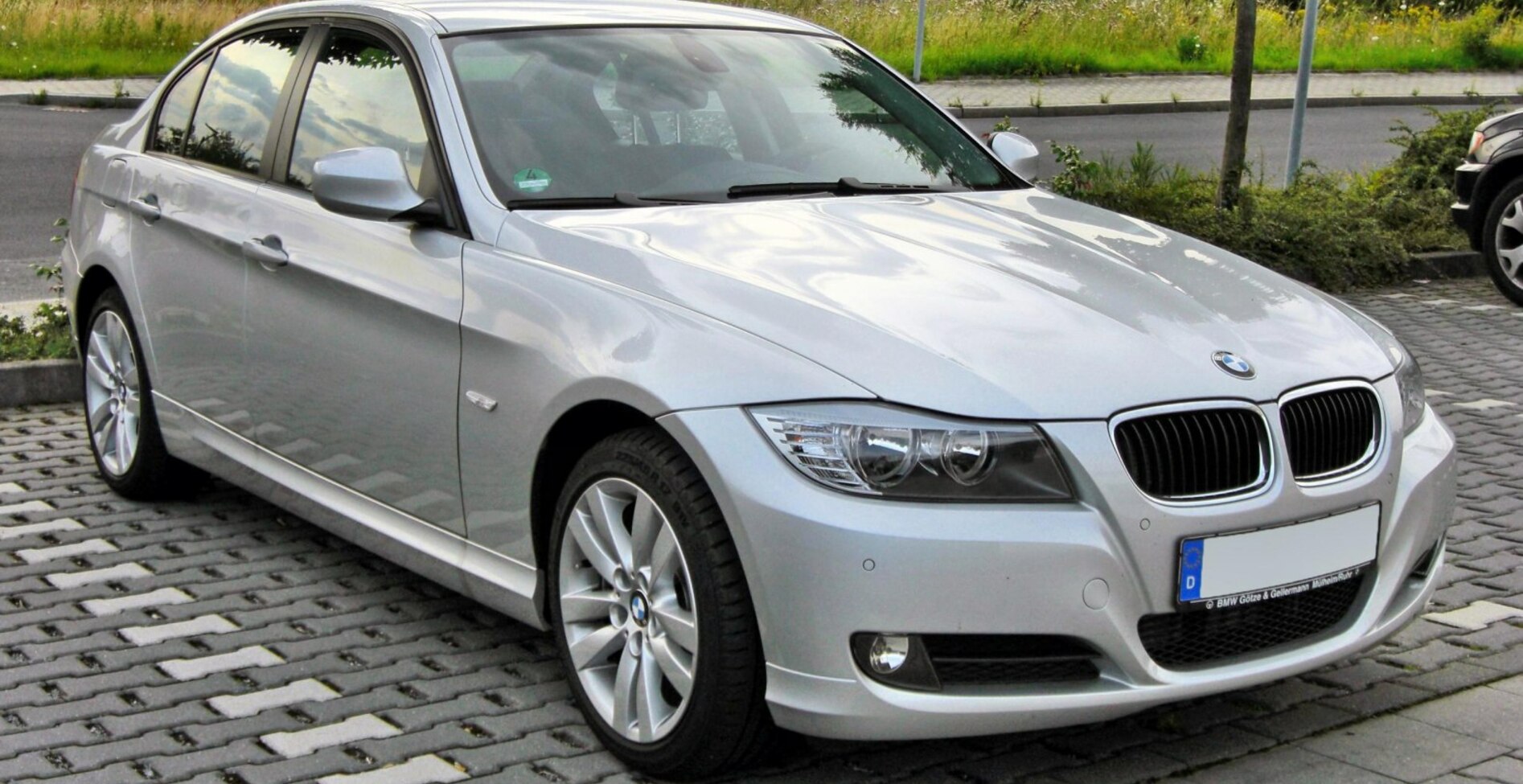 BMW 3 Series Sedan (E90, facelift 2008) 325i (218 Hp) xDrive Steptronic 2008, 2009 