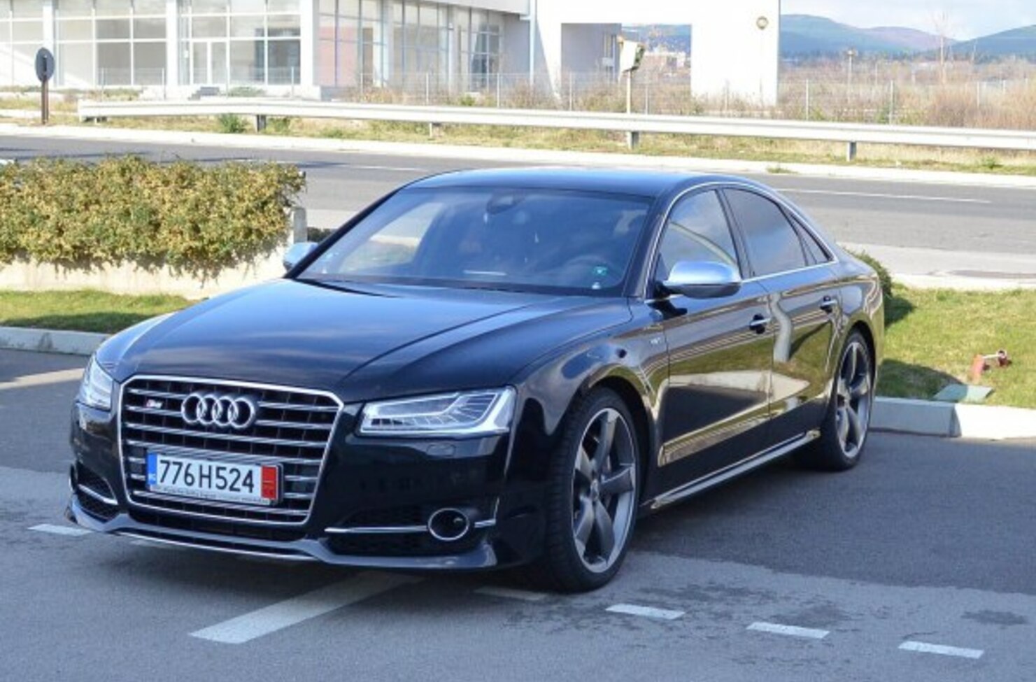 Audi S8 (D4 facelift 2013) 4.0 TFSI COD V8 plus (605 Hp) quattro Ttiptronic 2015, 2016, 2017, 2018 