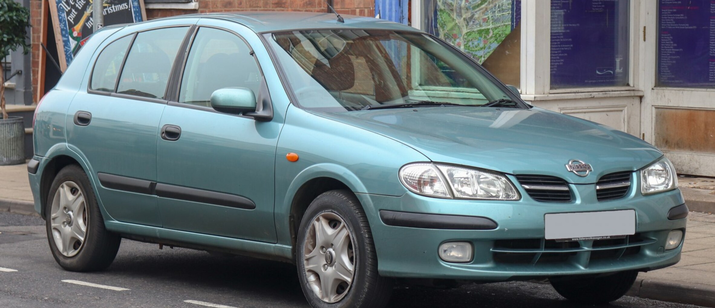 Nissan Almera II Hatchback (N16) 1.8 (114 Hp) Automatic 2000, 2001, 2002 