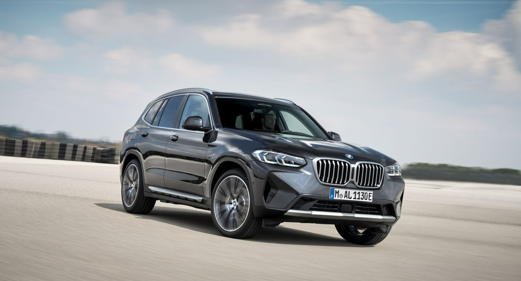 BMW X3 (G01 LCI, facelift 2021) 30e (292 Hp) PHEV xDrive Steptronic 2021 