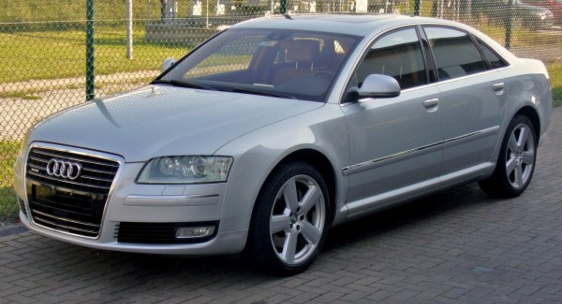 Audi A8 (D3, 4E, facelift 2007) 3.2 FSI V6 (260 Hp) Multitronic 2007, 2008, 2009 