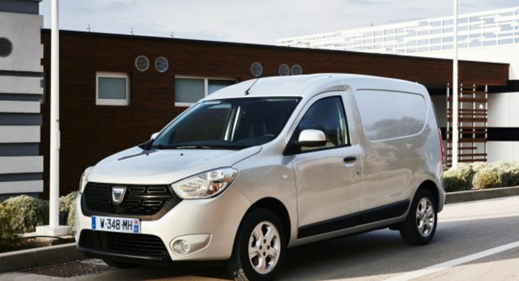 Dacia Dokker Van (facelift 2016) 1.5 Blue dCi (95 Hp) 2 Seat 2018, 2019, 2020, 2021 