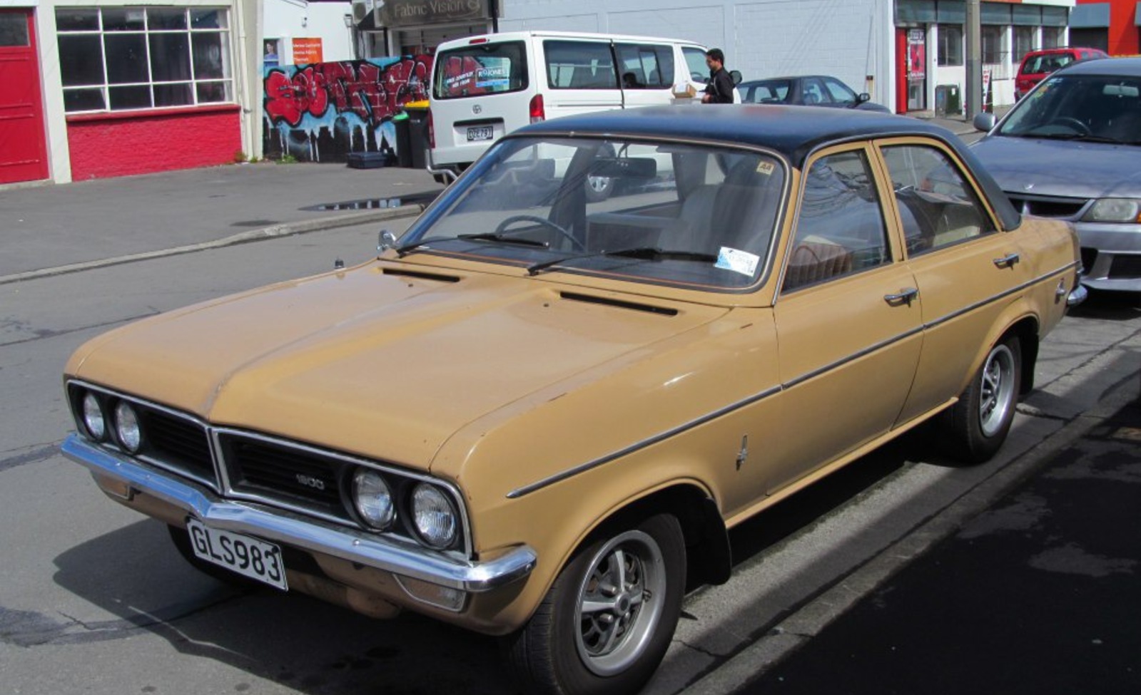 Vauxhall Magnum 1800 (78 Hp) 1973, 1974, 1975, 1976, 1977 