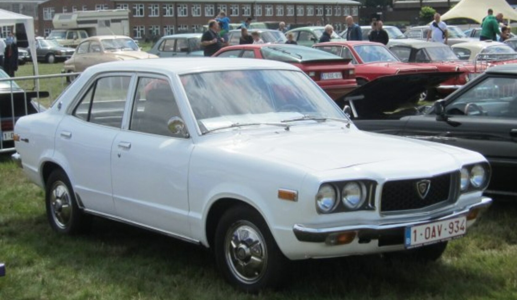 Mazda RX-3 Sedan (S102A) 1.0 (110 Hp) Wankel 1971, 1972, 1973 