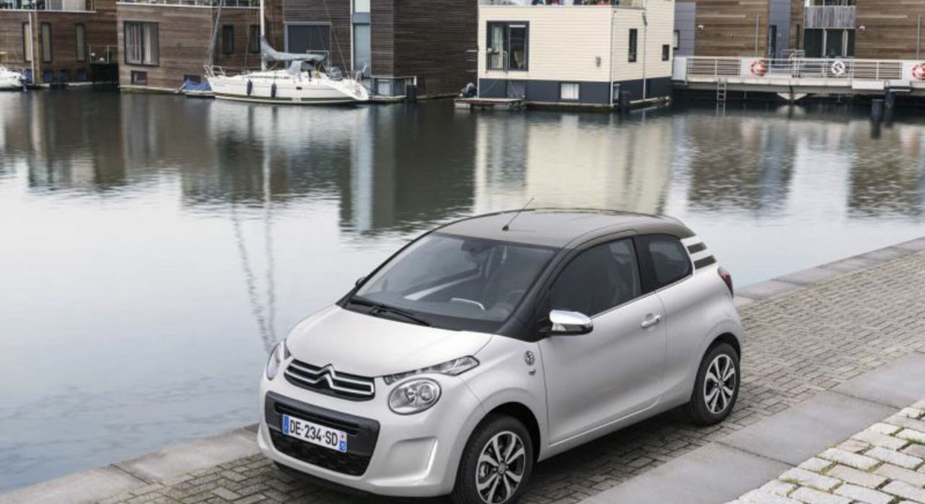 Citroen C1 II (Phase I, 2014 3-door) Airscape 1.0 VTi (72 Hp) 2018, 2019 