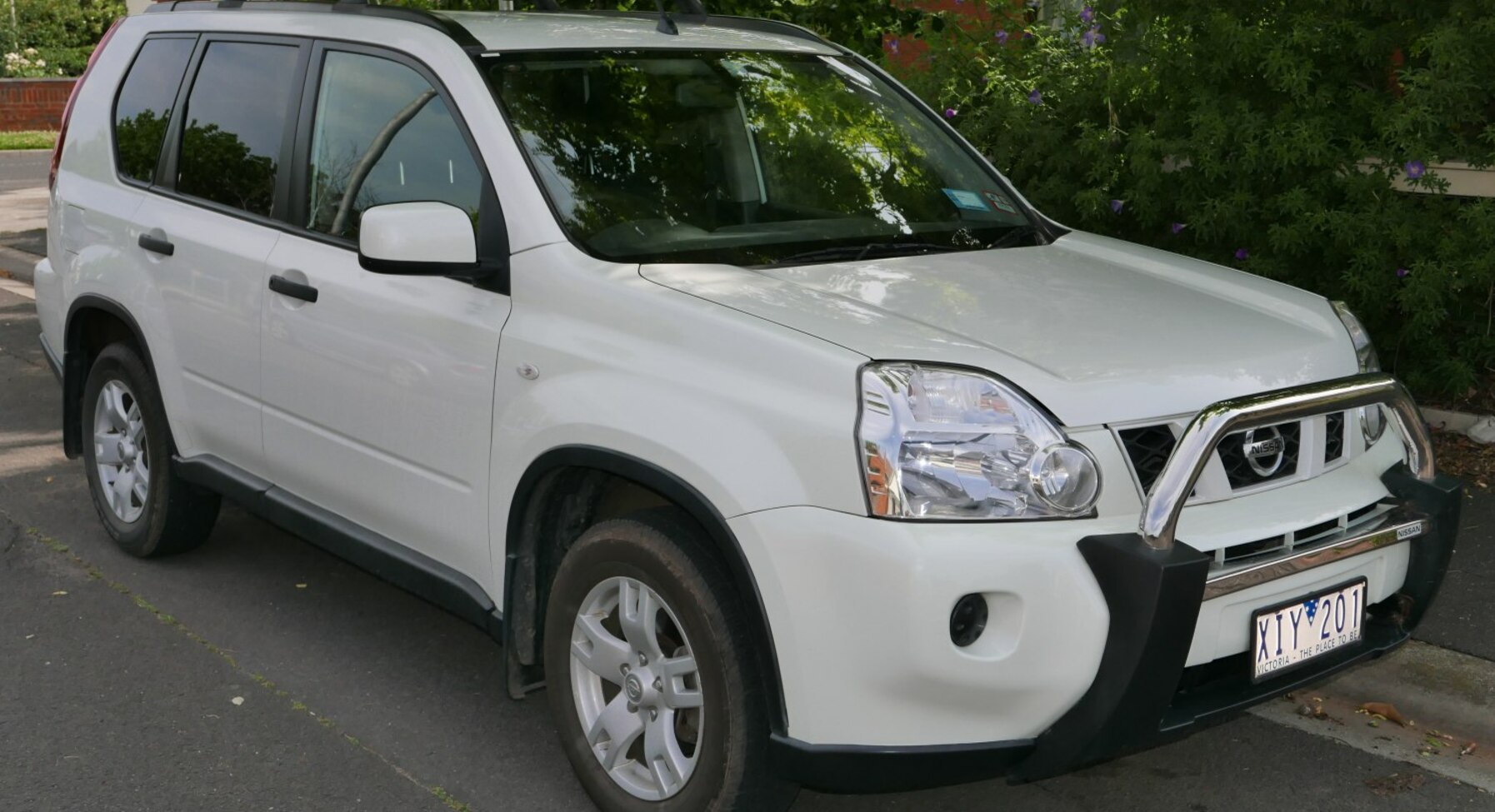 Nissan X-Trail II (T31) 2.5i 16V (169 Hp) 4x4 2007, 2008, 2009, 2010 