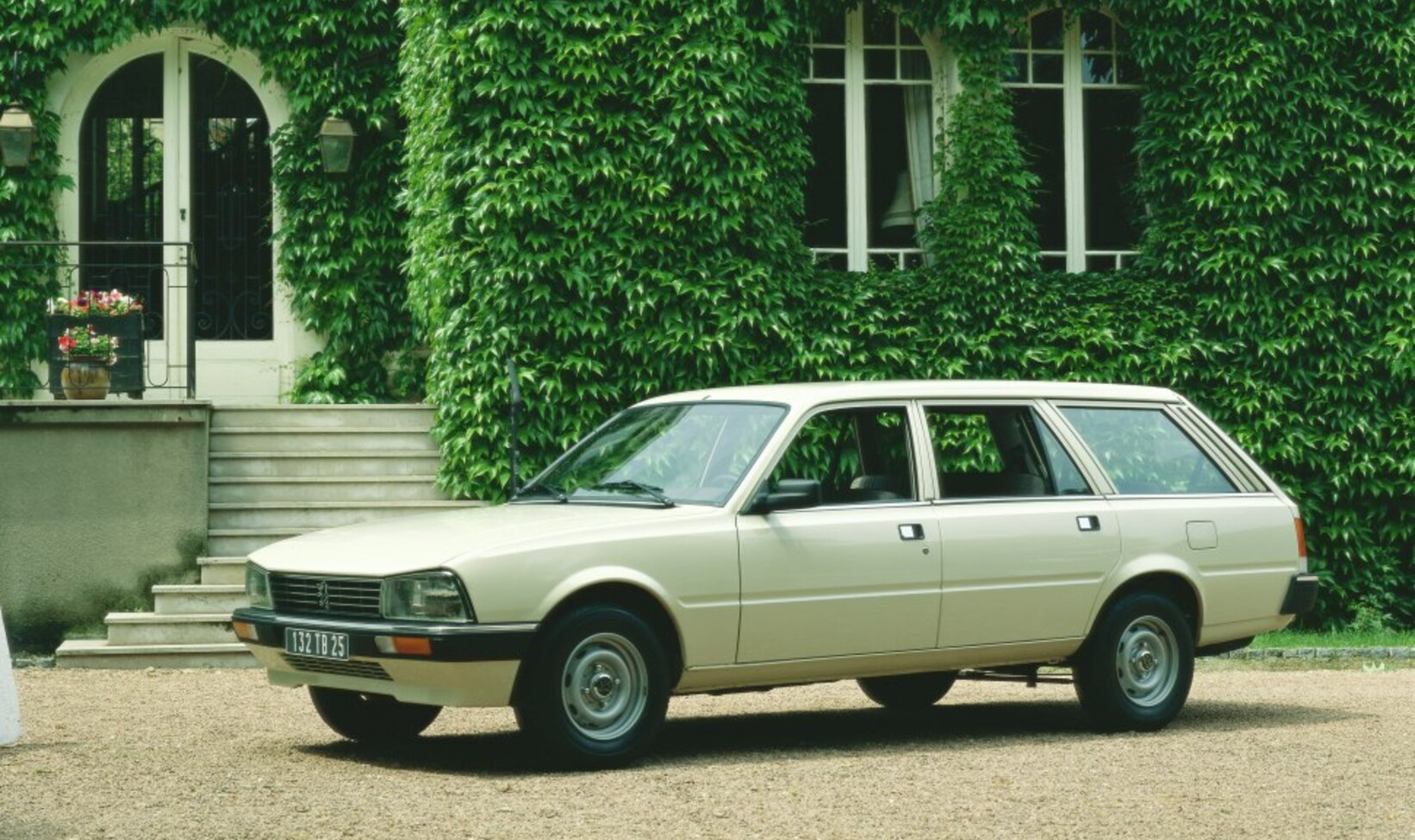 Peugeot 505 Break (551D) 2.2 GTI (122 Hp) 1985, 1986 