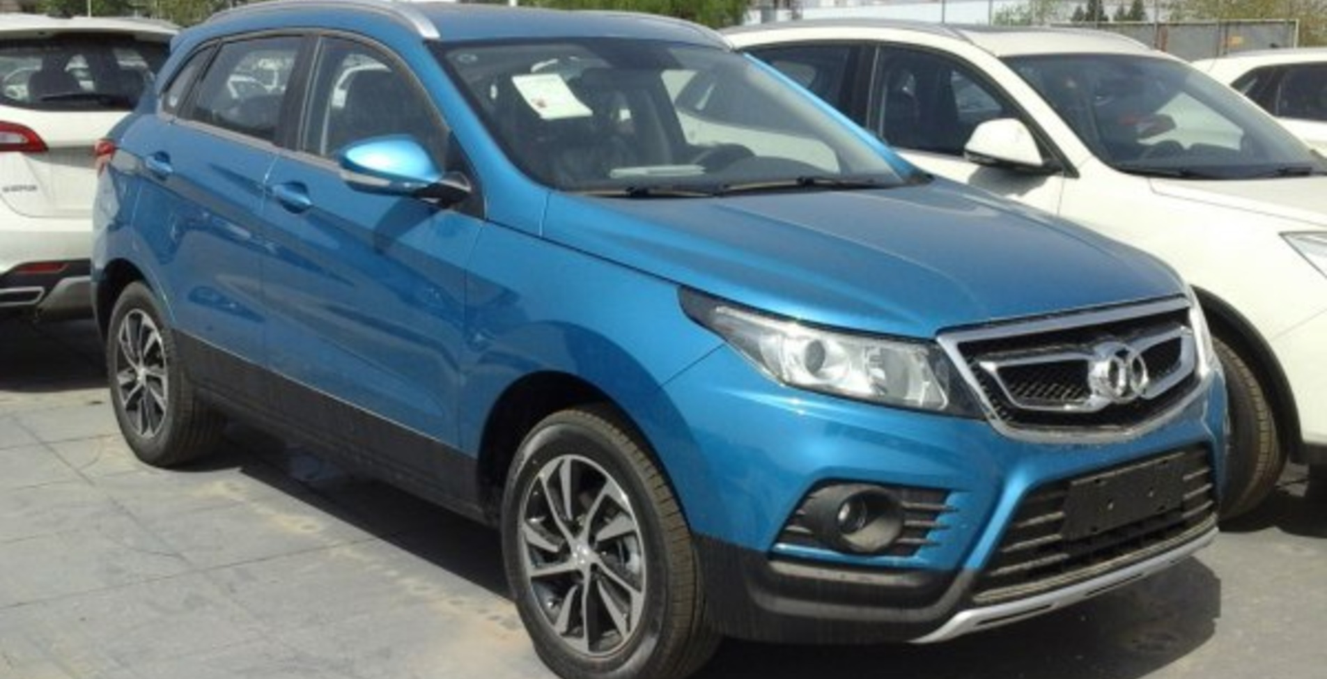 BAIC Motor Senova X55 I 1.5T (148 Hp) CVT 2016, 2017, 2018 