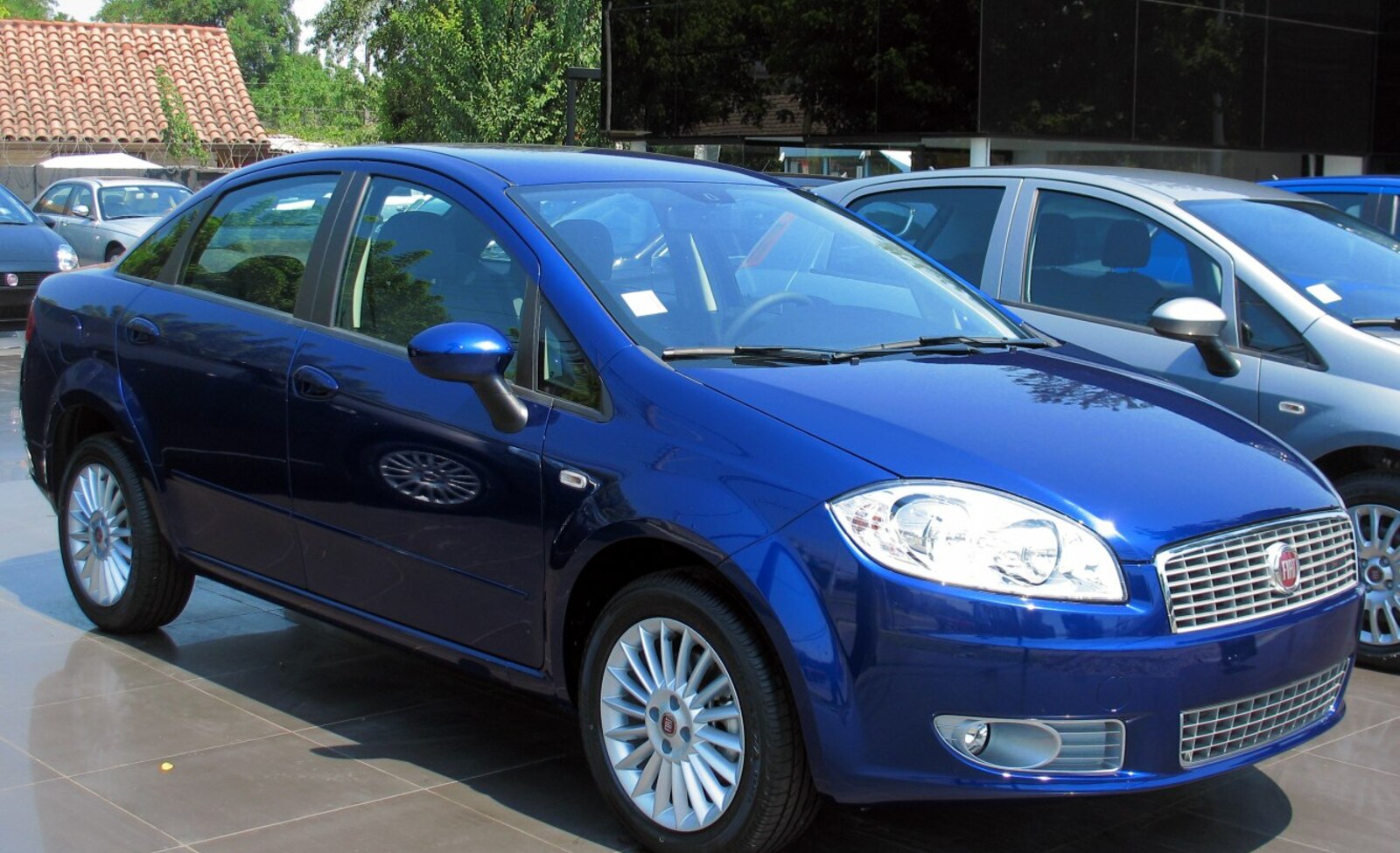 Fiat Linea 1.6 16V Multijet (105 Hp) 2009, 2010, 2011, 2012 