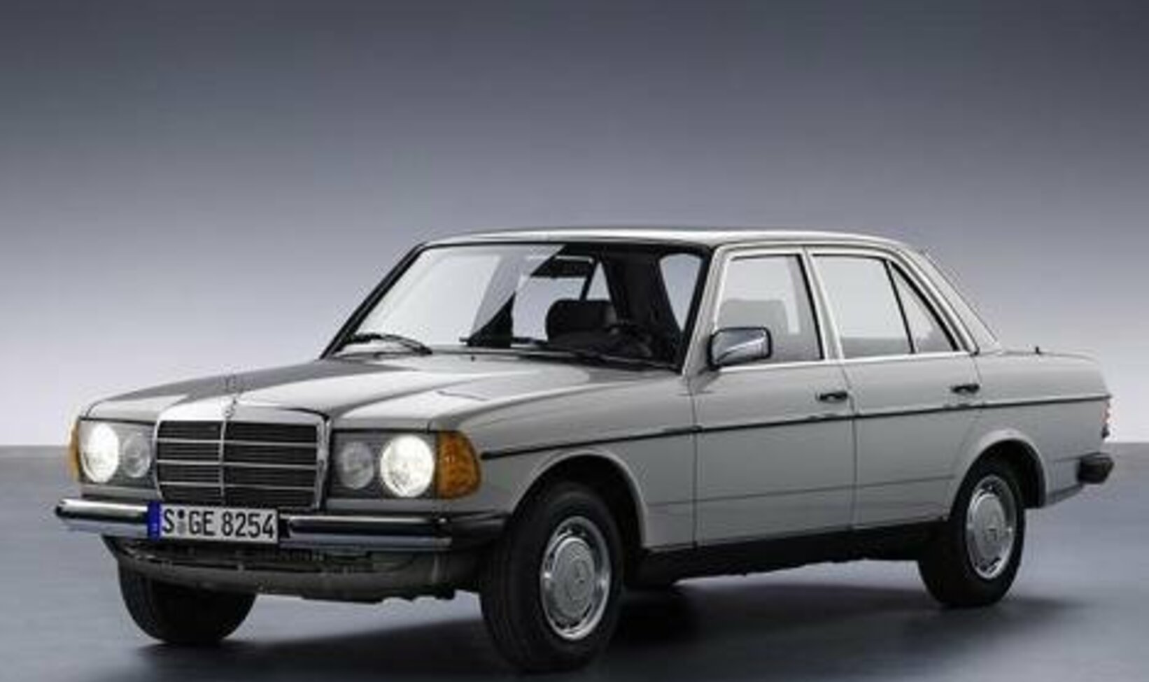 Mercedes-Benz 200 (W123) 200 (94 Hp) 1976, 1977, 1978, 1979, 1980 