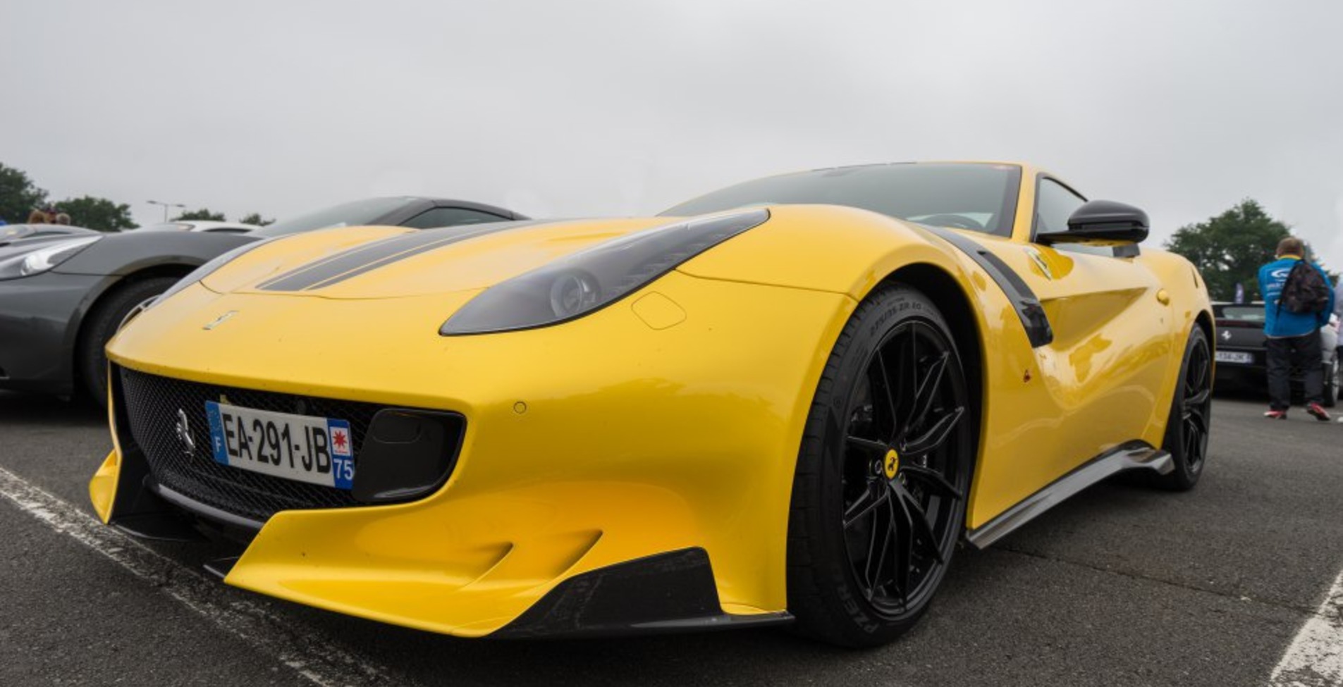 Ferrari F12tdf 6.3 V12 (780 Hp) DCT 2015, 2016, 2017 