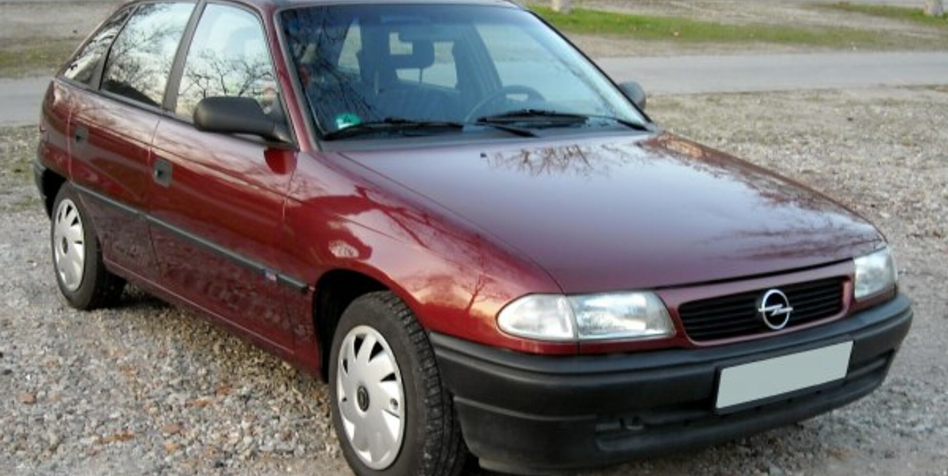 Opel Astra F (facelift 1994) 1.6i (71 Hp) Automatic 1994, 1995, 1996 