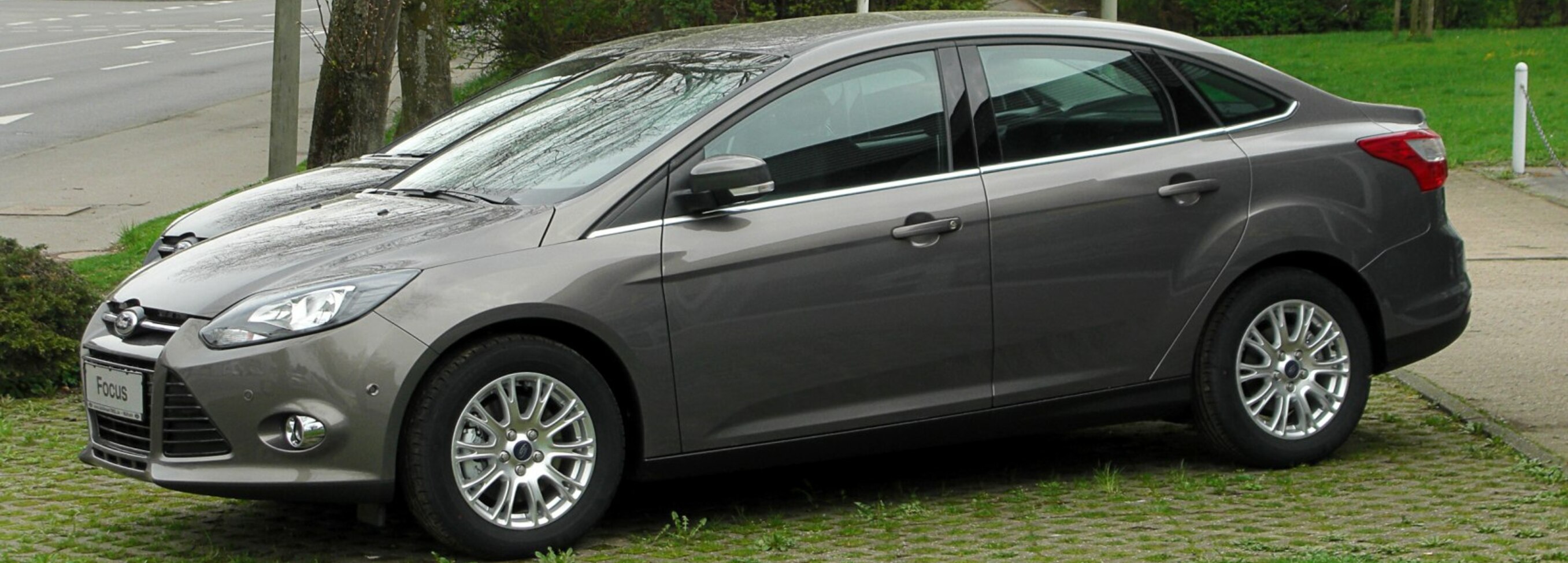 Ford Focus III Sedan 1.0 EcoBoost (100 Hp) start/stop 2010, 2011, 2012, 2013, 2014 