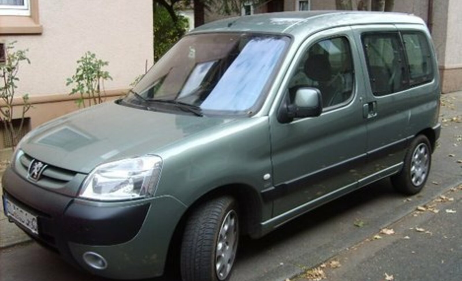 Peugeot Partner I (Phase II, 2002) 1.9 D (69 Hp) 2002, 2003, 2004, 2005, 2006 