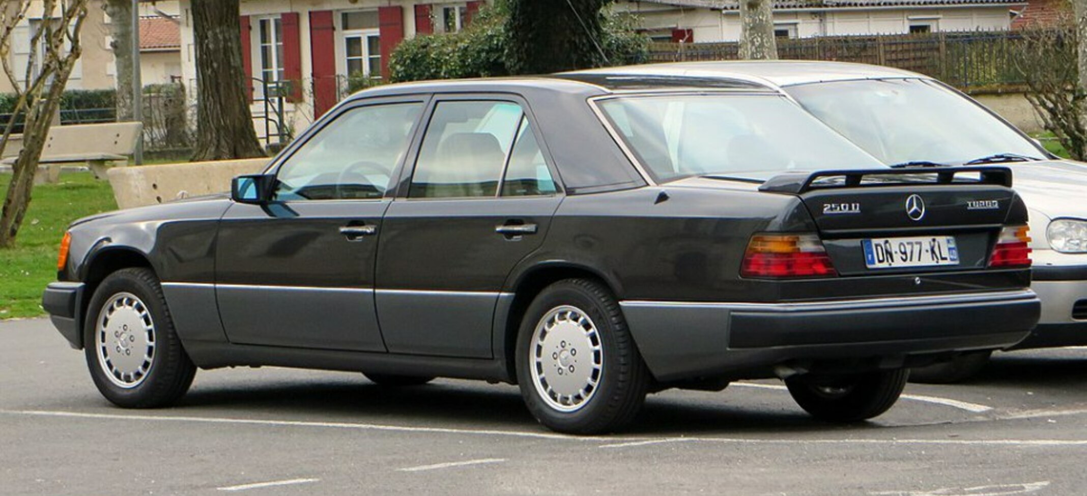 Mercedes-Benz 250 (W124) 250 D (94 Hp) 1989, 1990, 1991, 1992, 1993 