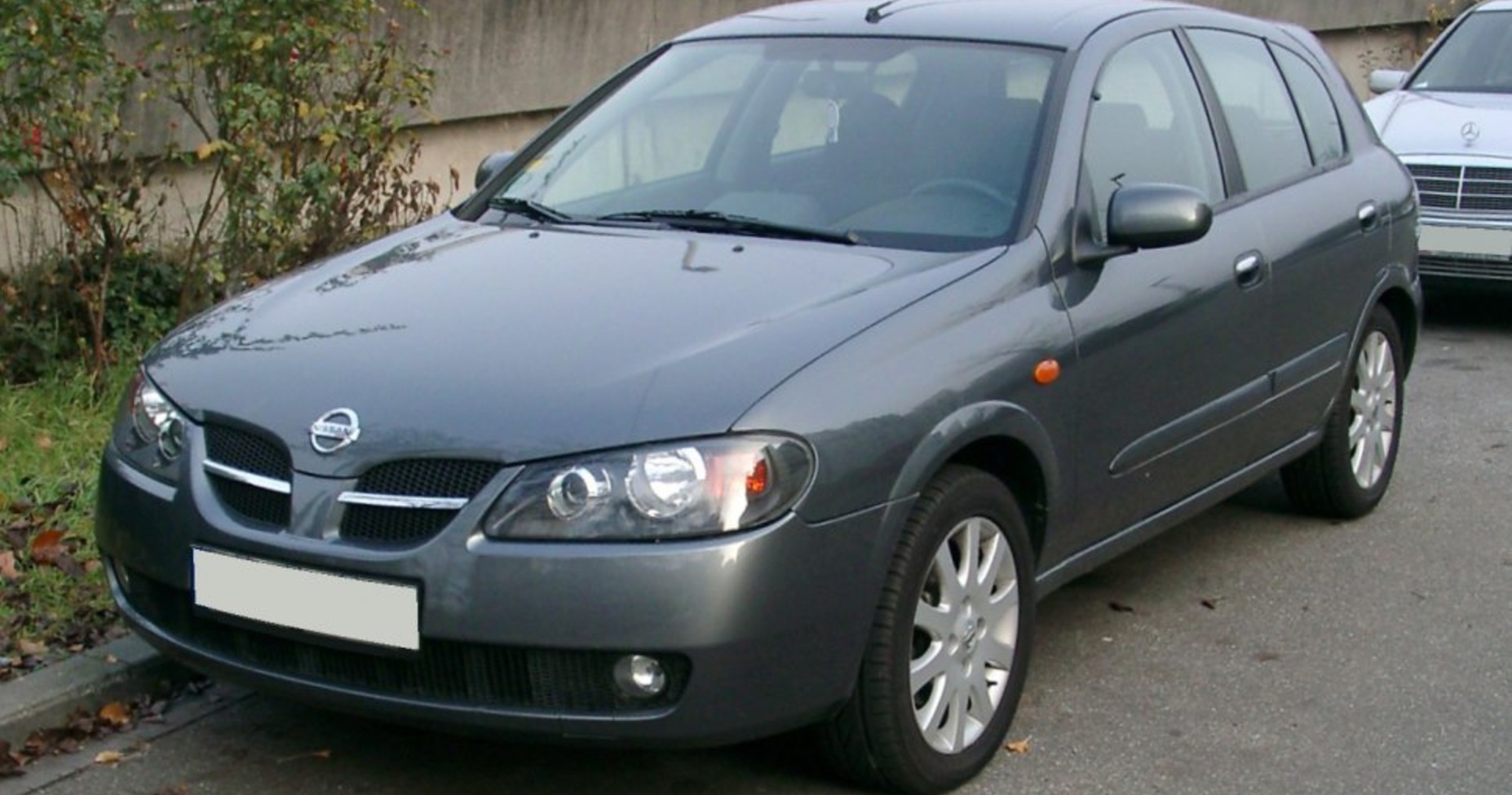 Nissan Almera II Hatchback (N16, facelift 2003) 1.5 16V (98 Hp) 2003, 2004, 2005, 2006 