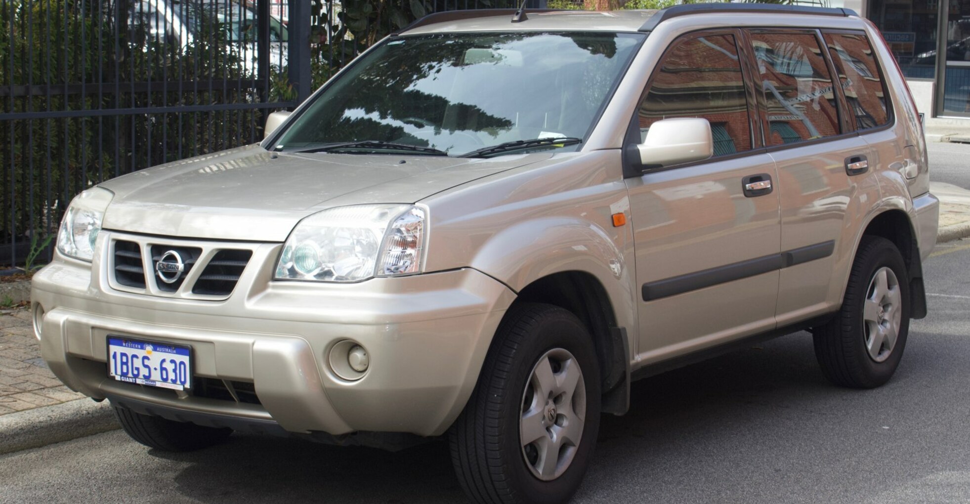 Nissan X-Trail I (T30) 2.0 (140 Hp) 4x4 Automatic 2001, 2002, 2003 