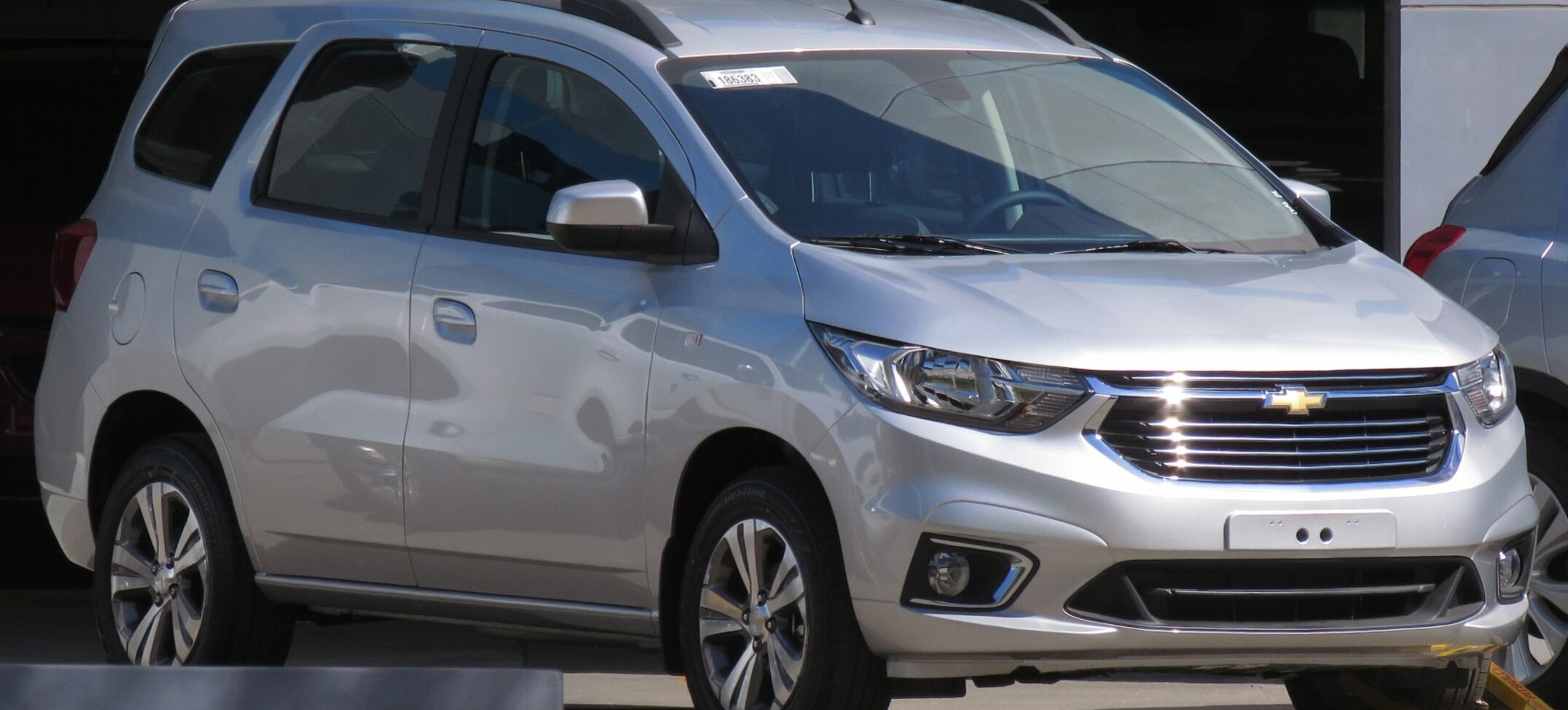 Chevrolet Spin (facelift 2018) 1.8i (105 Hp) Automatic 2018, 2019, 2020, 2021, 2022 