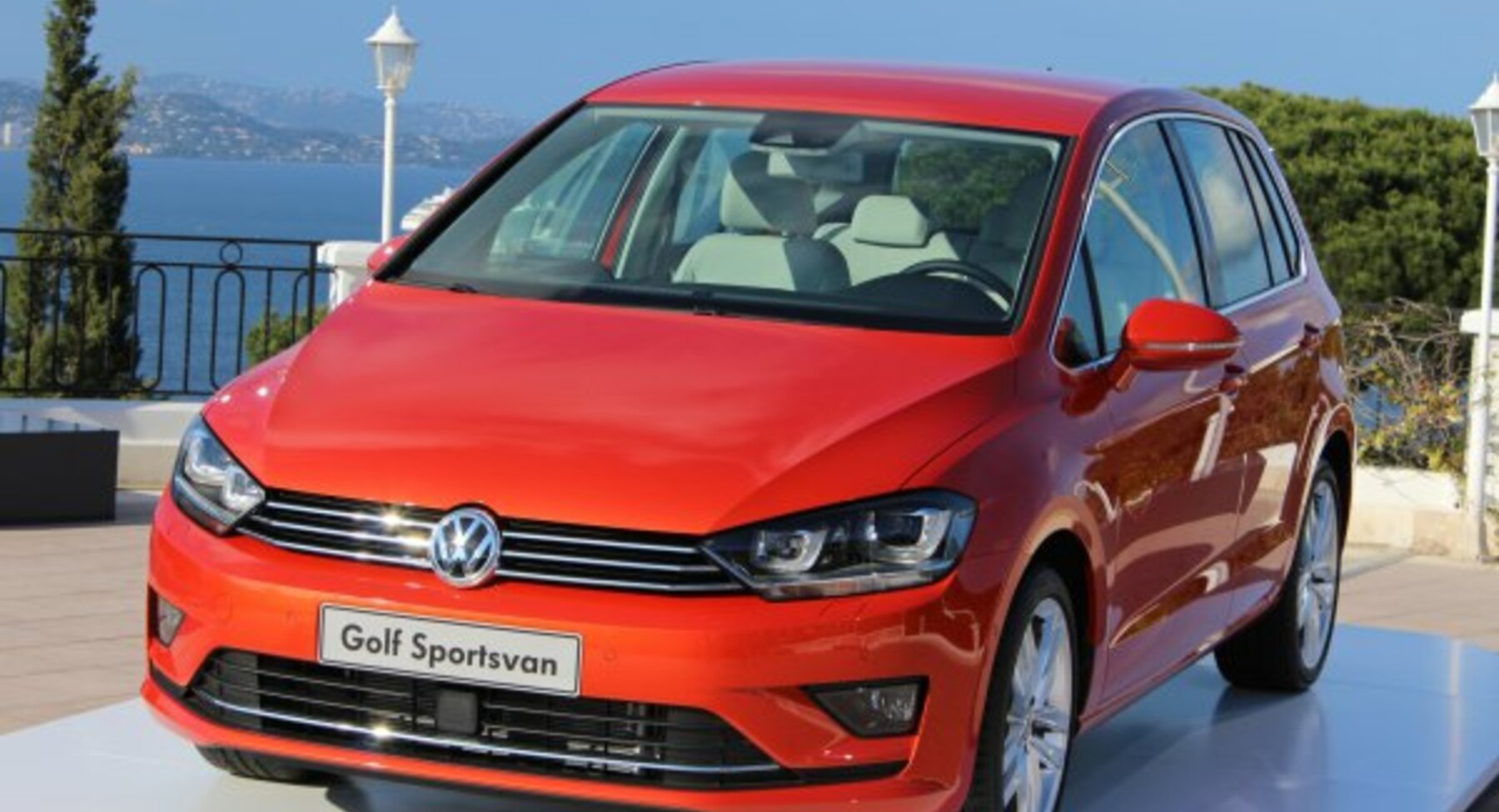 Volkswagen Golf VII Sportsvan 1.2 TSI (110 Hp) 2014, 2015, 2016, 2017 