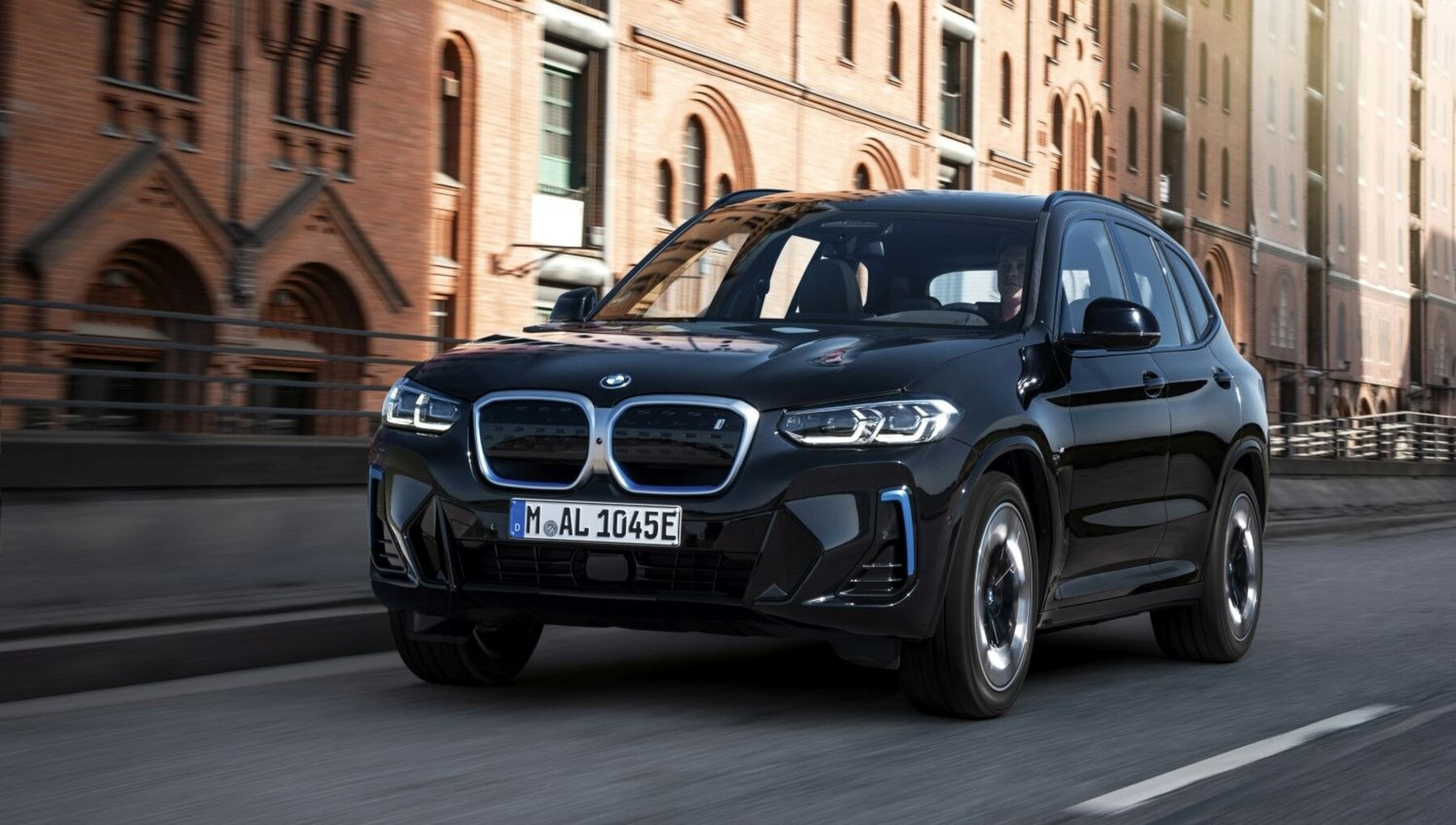 BMW iX3 (G08, facelift 2021) 80 kWh (286 Hp) 2021 