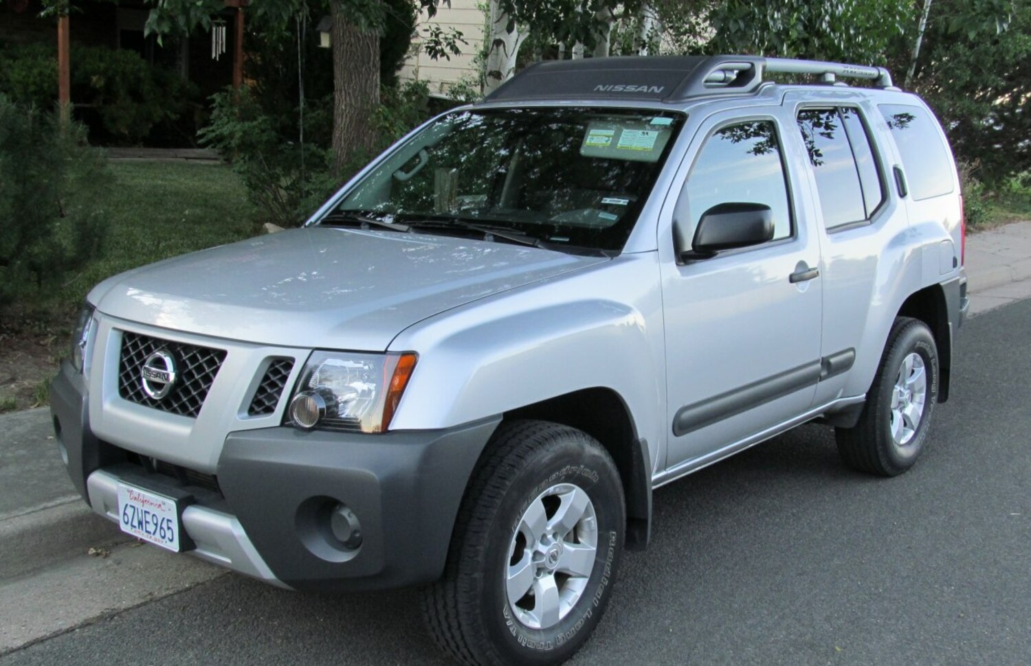 Nissan Xterra II (facelift 2008) 4.0 V6 (261 Hp) 4x4 2008, 2009, 2010, 2011, 2012, 2013, 2014, 2015