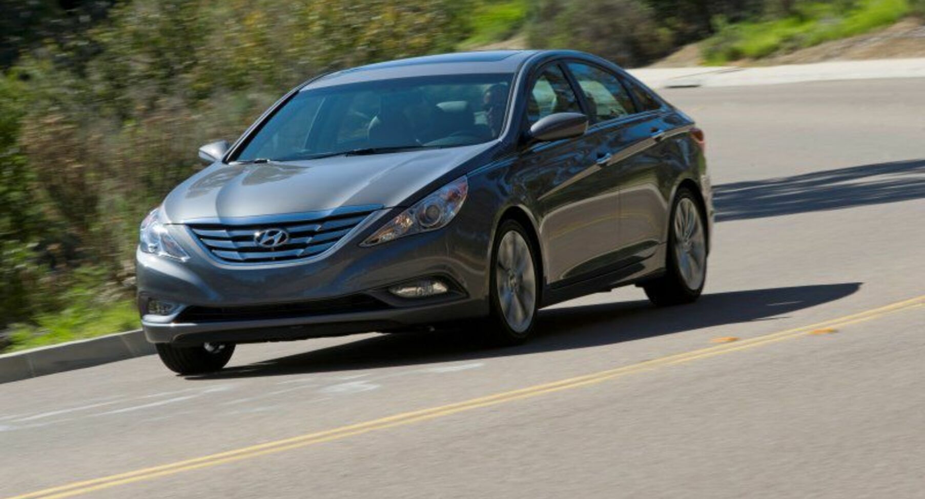 Hyundai Sonata VI (YF) 2.0 (165 Hp) 2009, 2010, 2011, 2012 