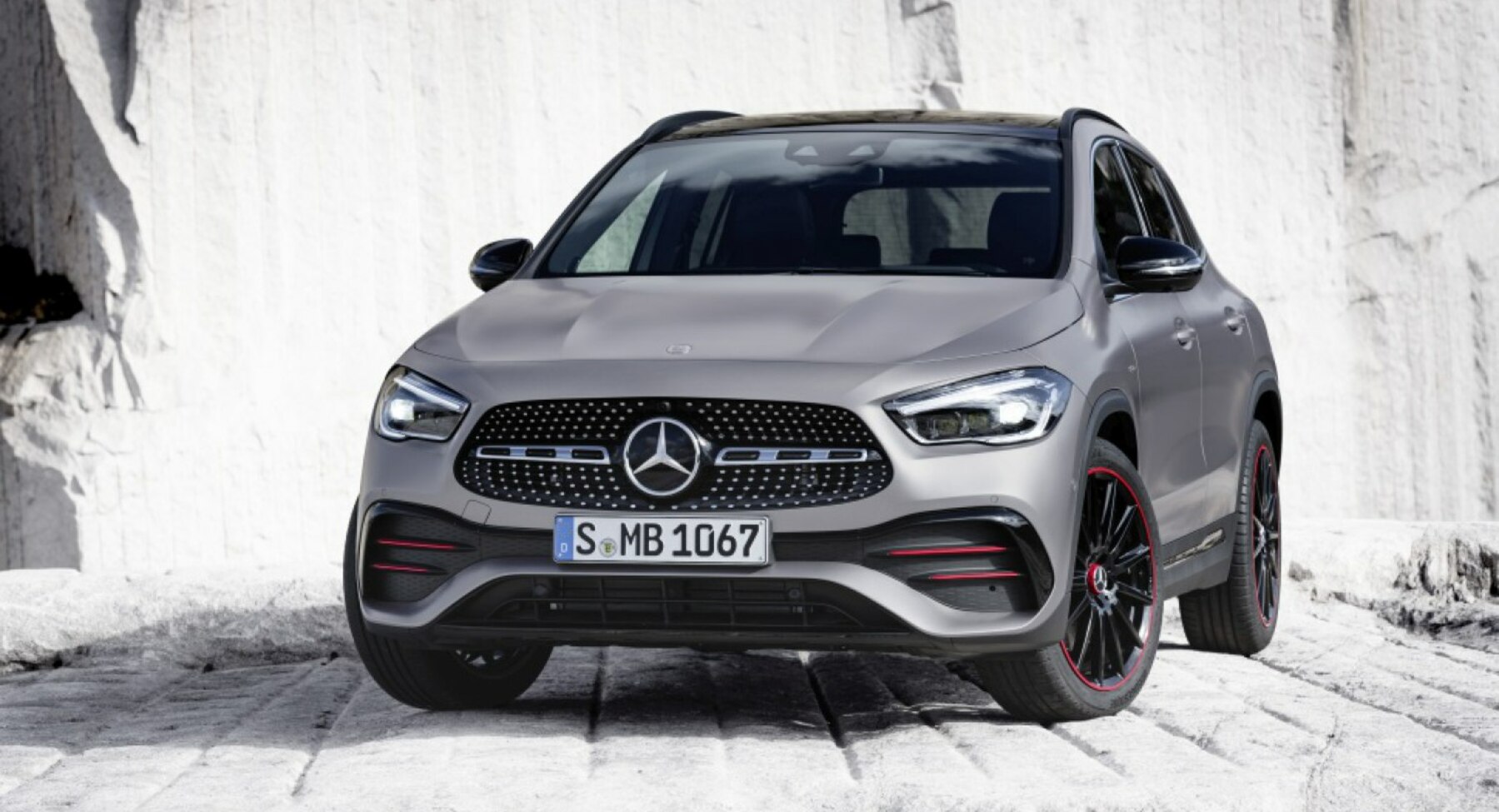 Mercedes-Benz GLA (H247) GLA 180 (136 Hp) 7G-DCT 2020, 2021 