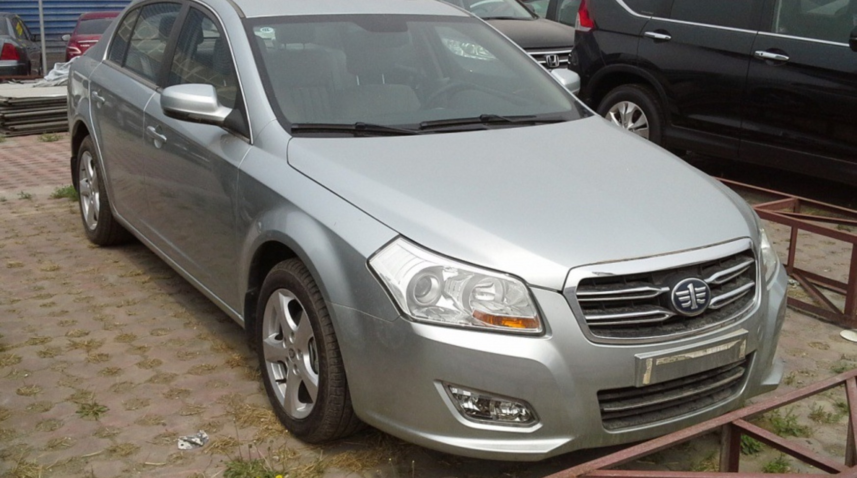 FAW Besturn B70 I (facelift 2012) 2.3 (163 Hp) Automatic 2012, 2013, 2014 