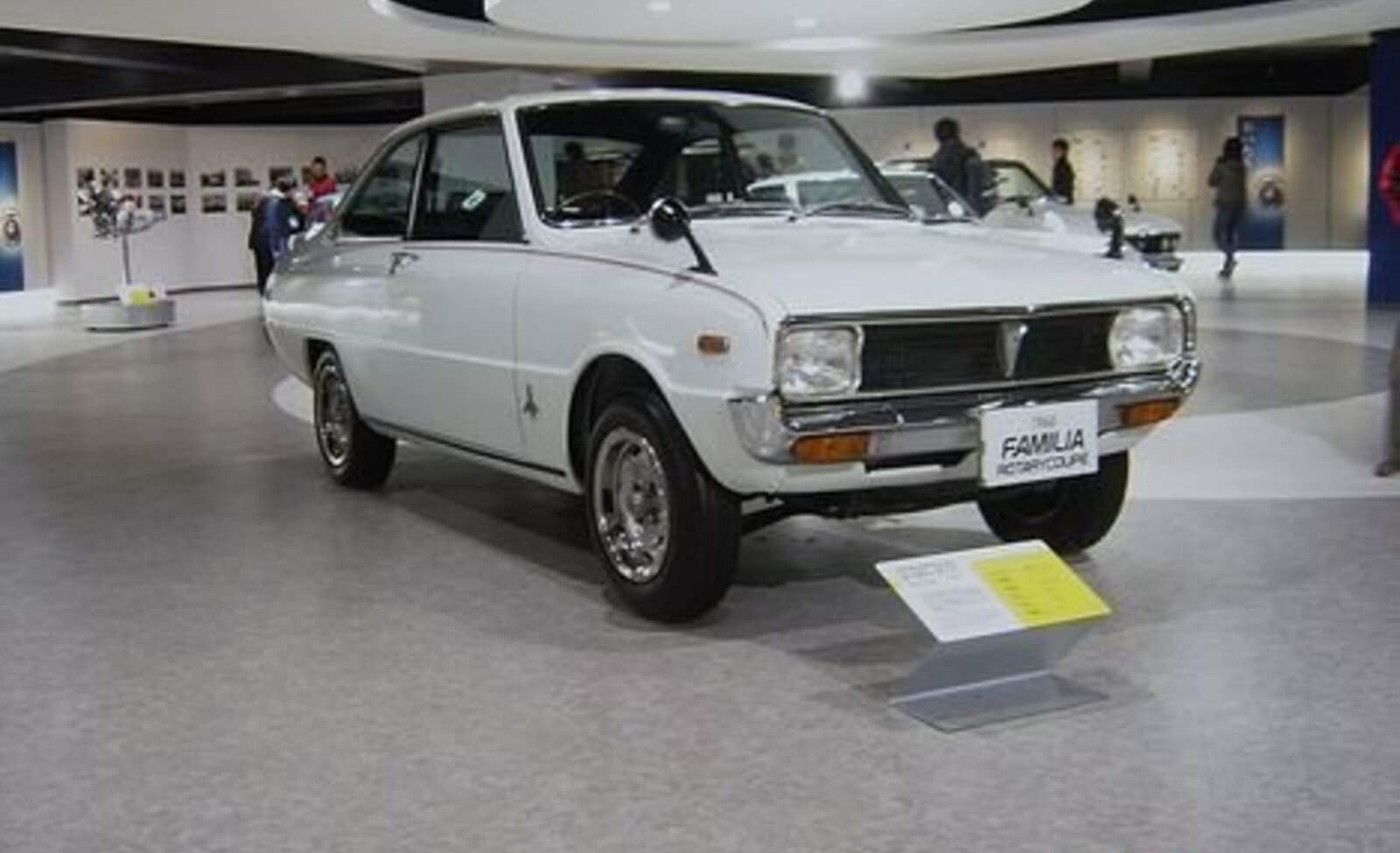 Mazda 1300 1.3 (60 Hp) 1975, 1976, 1977 