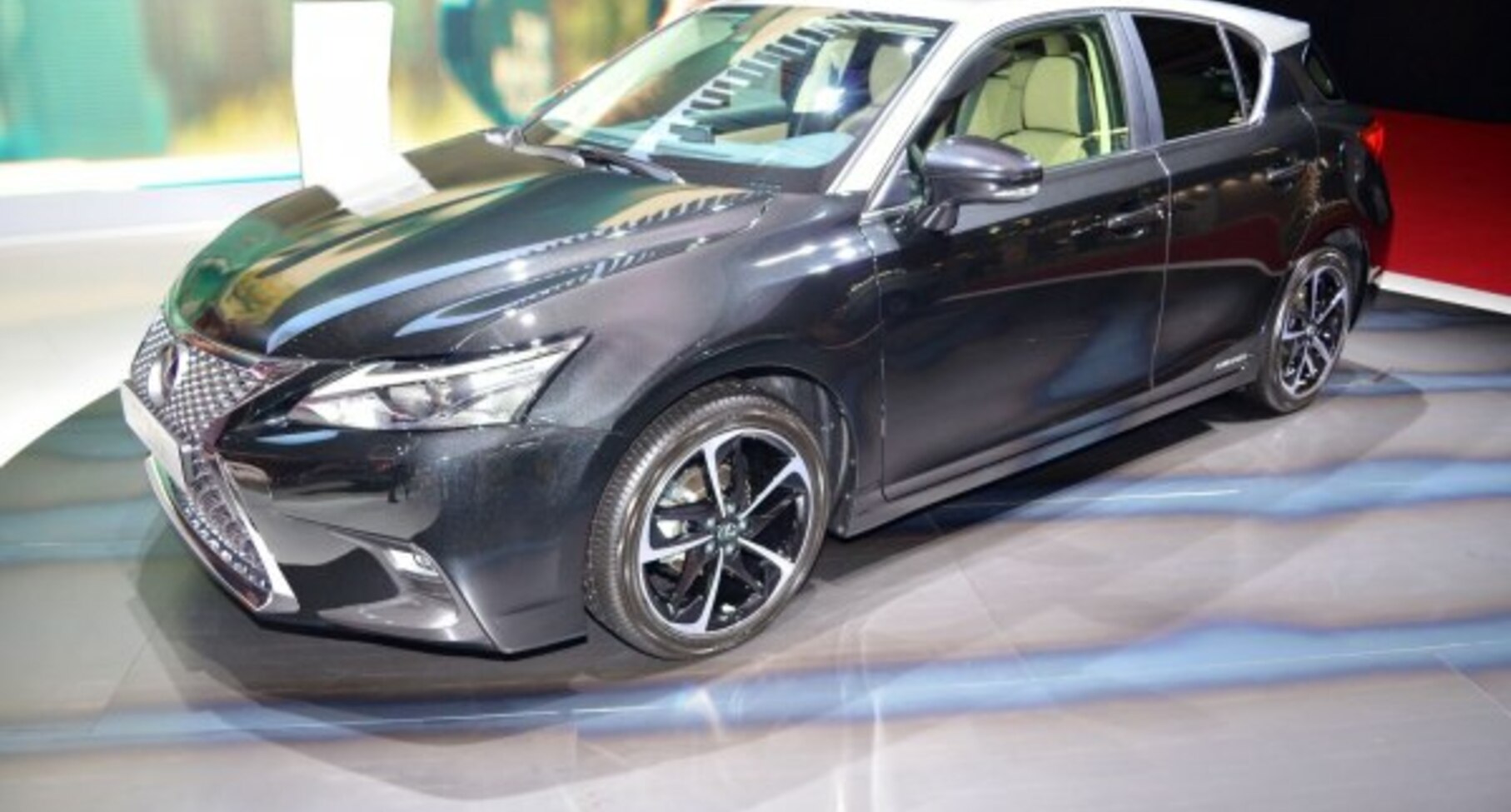 Lexus CT 200h (facelift 2017) 1.8 (134 Hp) Hybrid ECVT 2017, 2018, 2019, 2020, 2021 