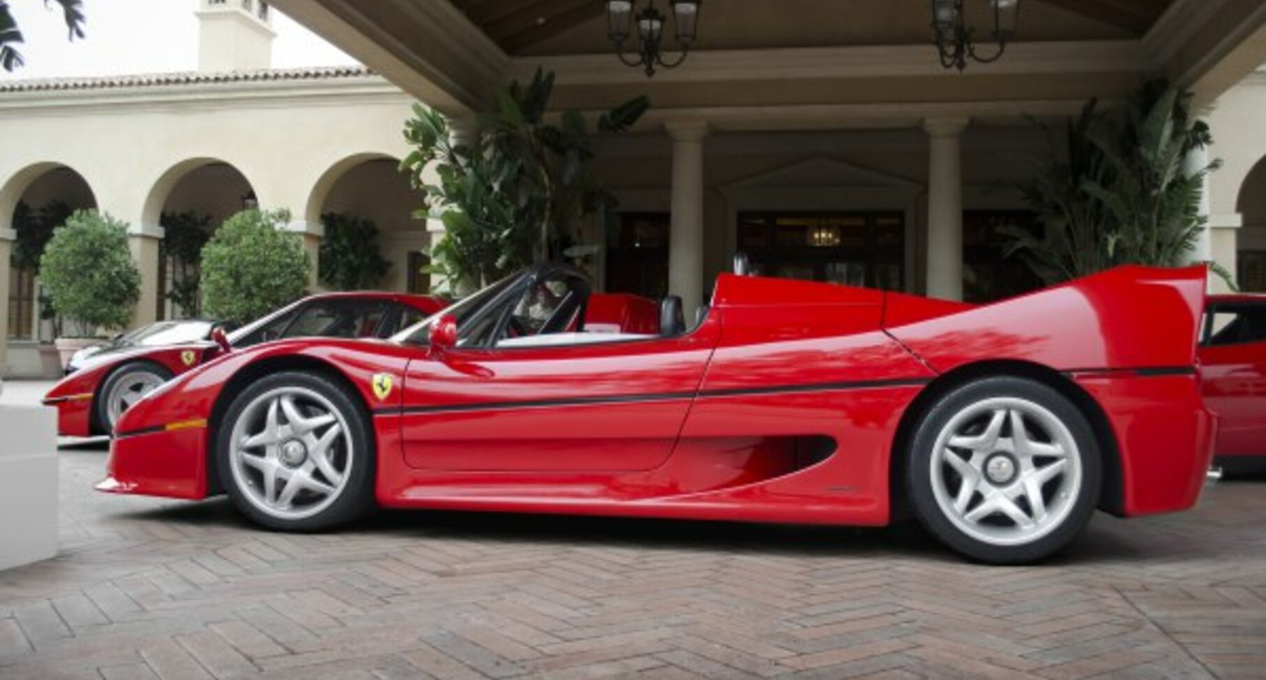 Ferrari F50 4.7 V12 (520 Hp) 1995, 1996, 1997 