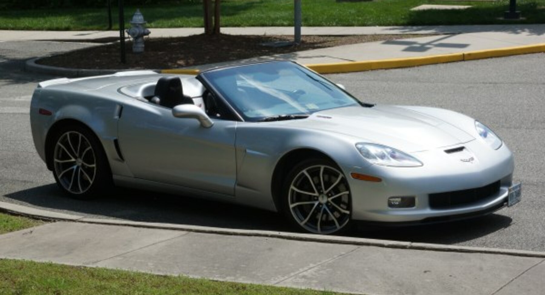 Chevrolet Corvette Convertible (C6) 6.0 i V8 (405 Hp) Automatic 2004, 2005, 2006, 2007 