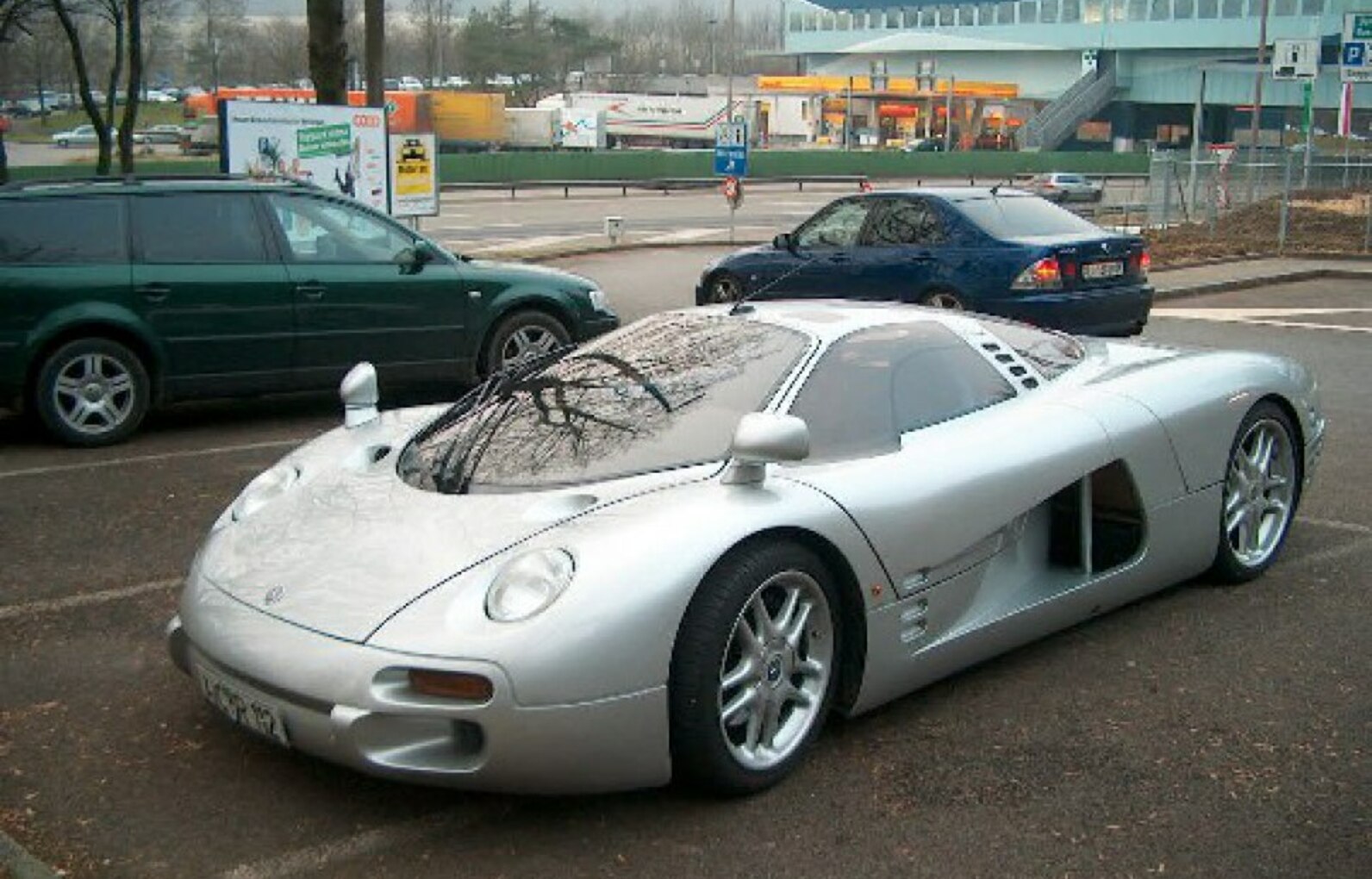 Isdera Commendatore 112i (408 Hp) 1993, 1994, 1995, 1996, 1997, 1998, 1999 