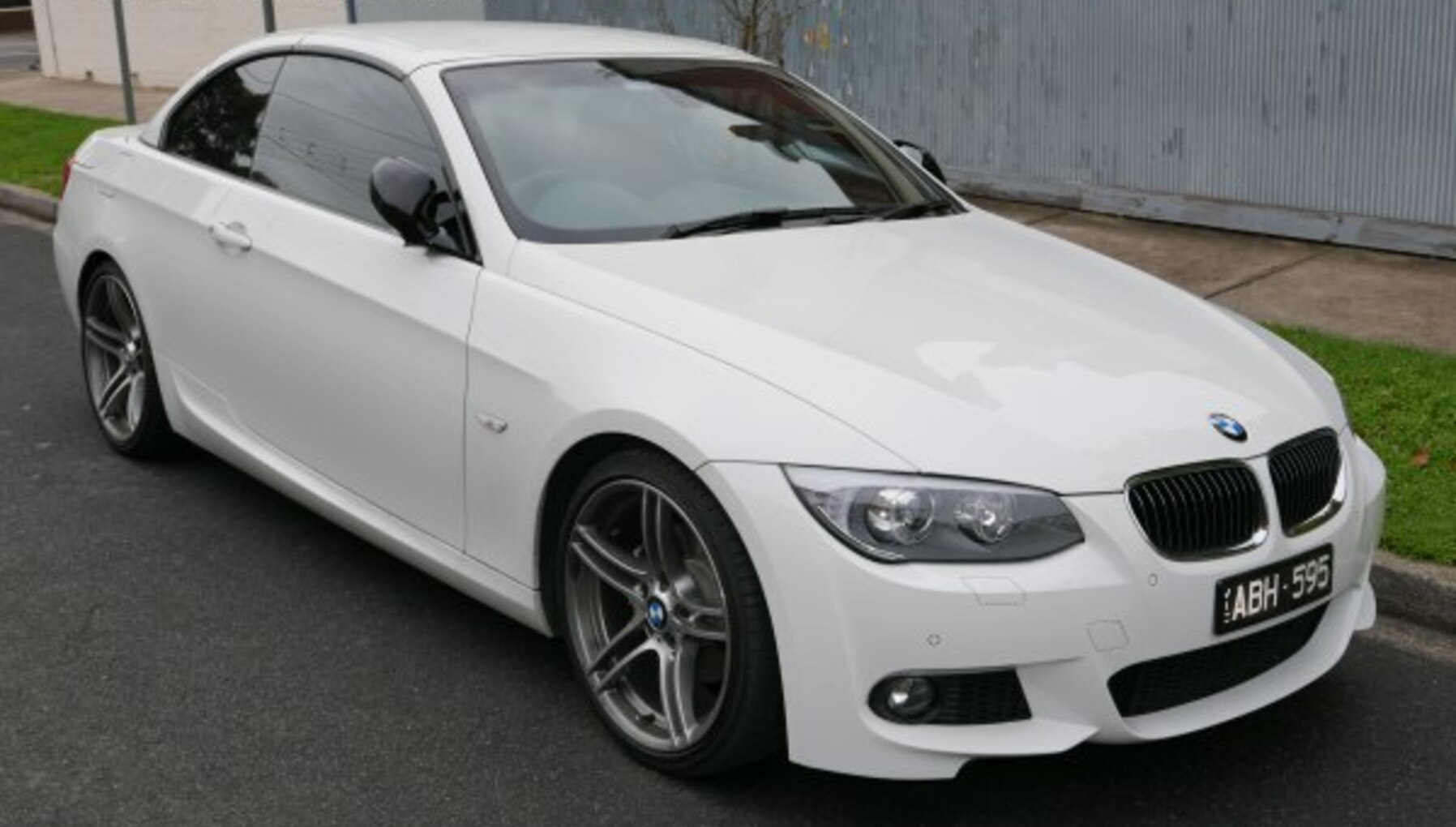 BMW 3 Series Convertible (E93, facelift 2010) 325d (204 Hp) 2010, 2011, 2012, 2013 