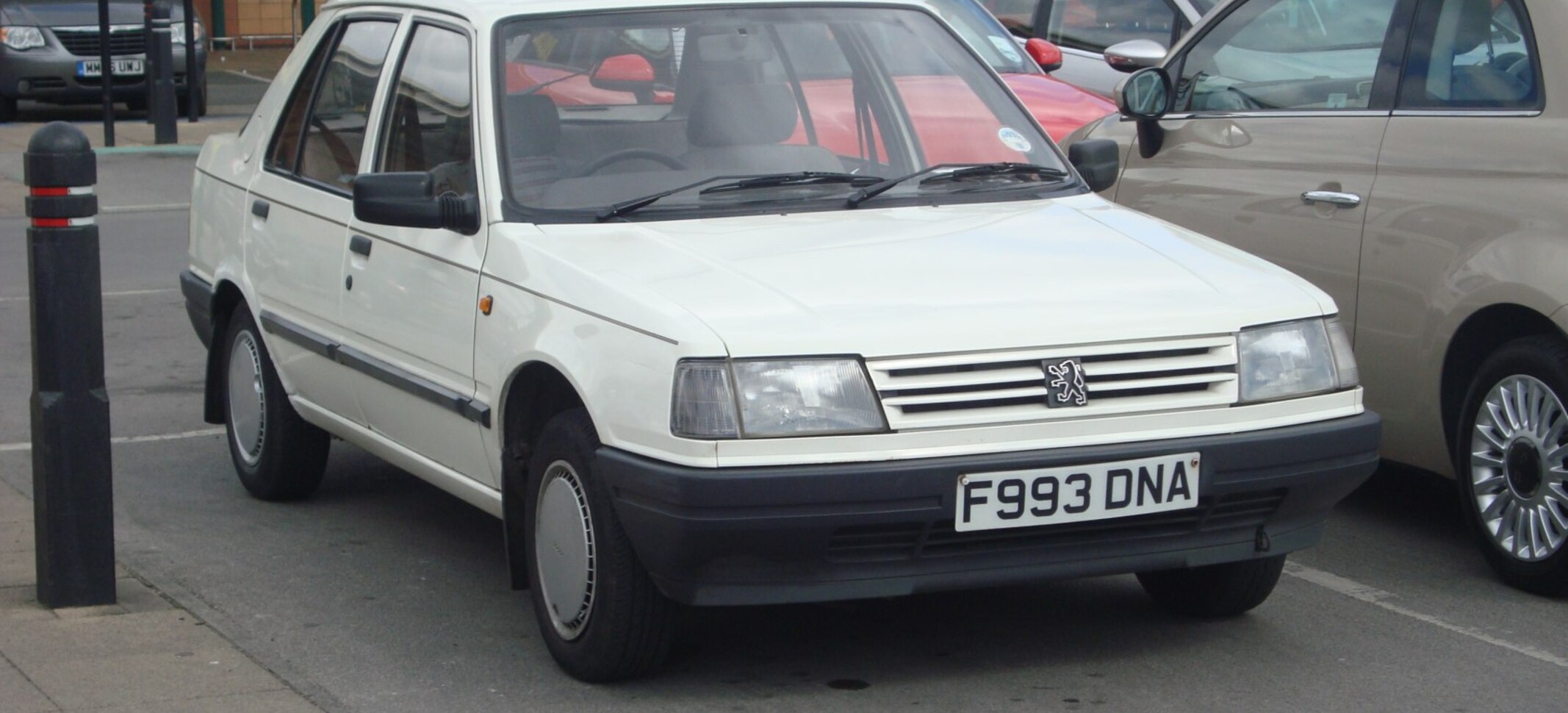 Peugeot 309 (10C,10A) 1.9 GTI (120 Hp) 1988, 1989