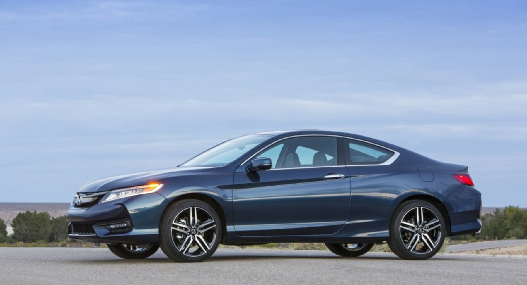 Honda Accord IX Coupe (facelift 2016) 3.5 V6 (282 Hp) Automatic 2015, 2016 