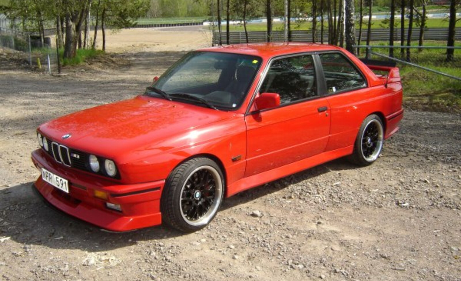 BMW M3 Coupe (E30) 2.3 (200 Hp) 1986, 1987, 1988, 1989