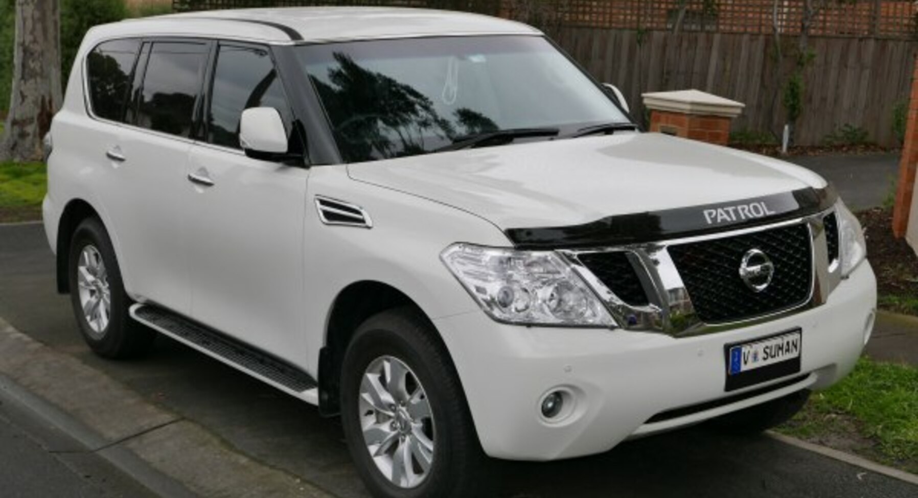 Nissan Patrol VI (Y62) 5.6 V8 (317 Hp) 4x4 Automatic 2010, 2011, 2012, 2013, 2014 