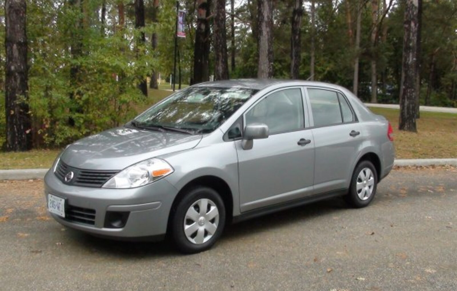 Nissan Versa Sedan 1.8 16V (124 Hp) 2006, 2007, 2008, 2009, 2010, 2011 