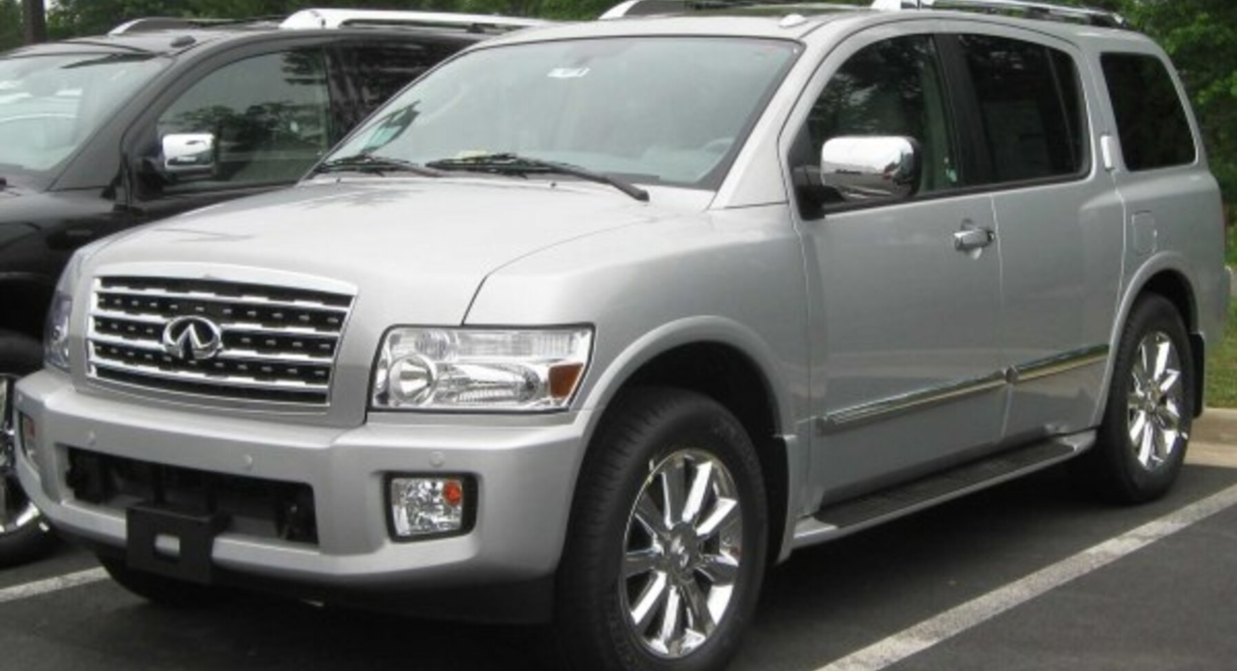 Infiniti QX56 (facelift 2007) 5.6 V8 (325 Hp) Automatic 2007, 2008, 2009, 2010 