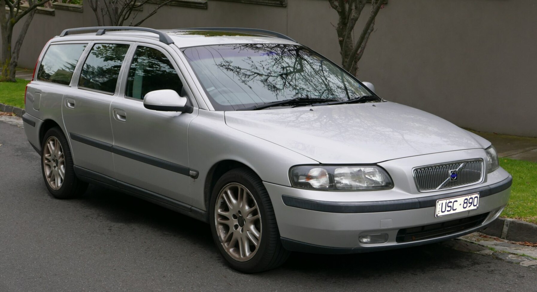 Volvo V70 II T5 (250 Hp) 2000, 2001, 2002, 2003, 2004, 2005, 2006, 2007 