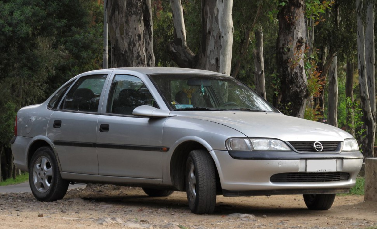 Chevrolet Vectra 2.0  GLSi 16V (150 Hp) 1993, 1994, 1995, 1996 