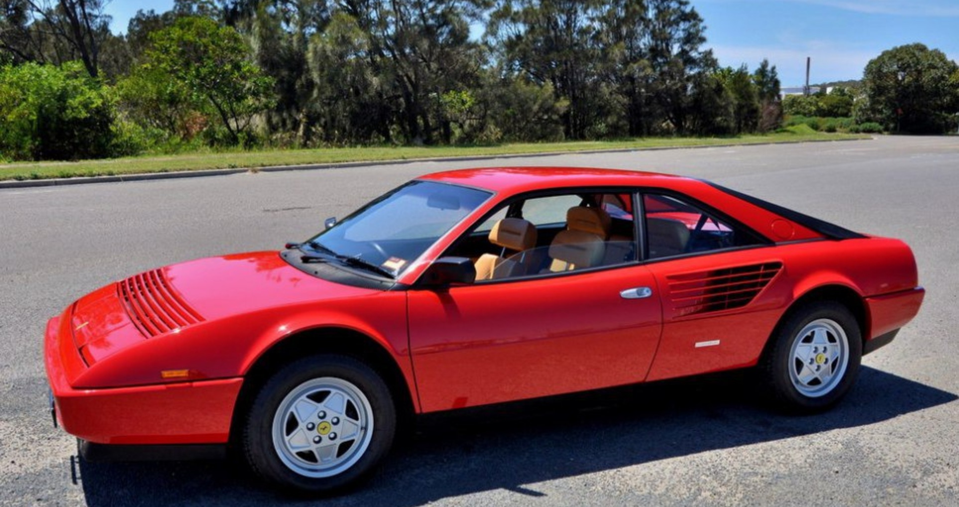 Ferrari Mondial 3.2 Quattrovalvole (270 Hp) 1985, 1986, 1987, 1988 