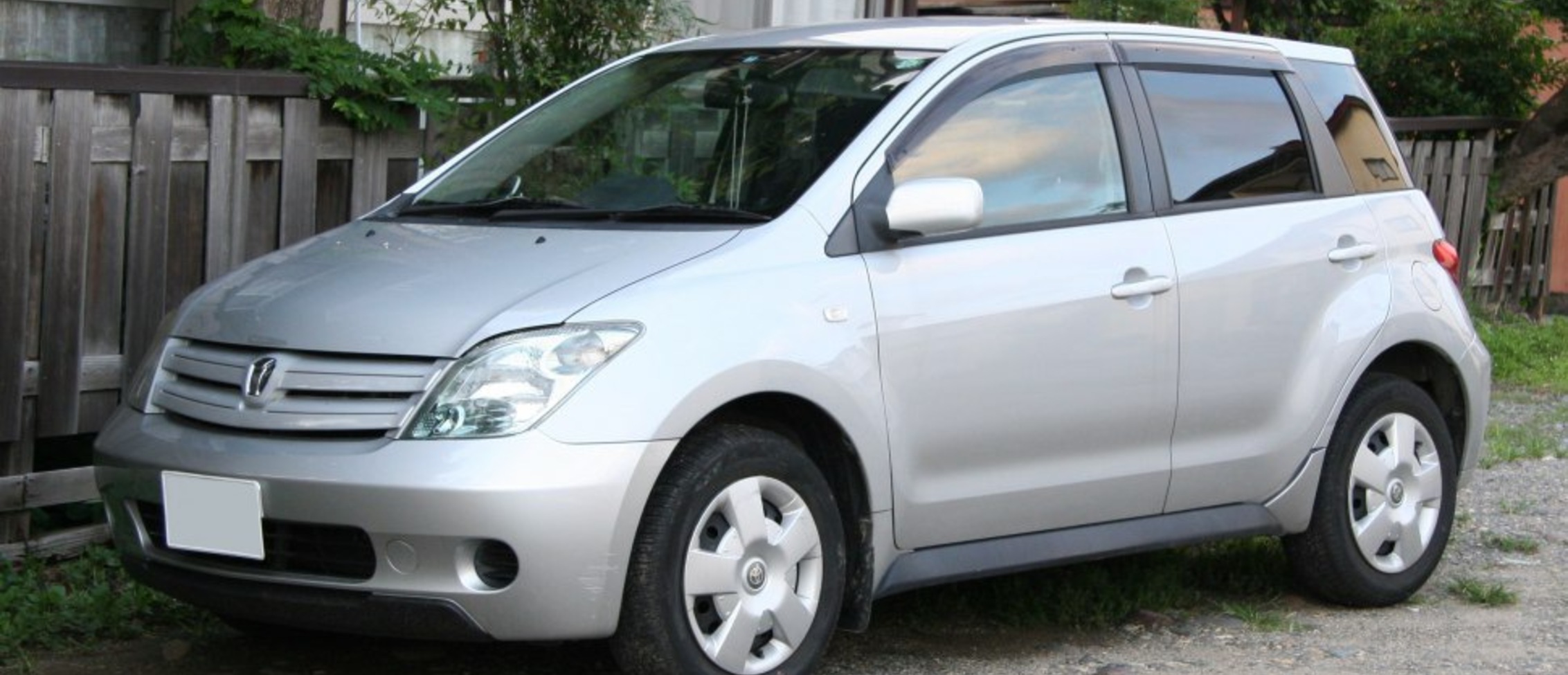 Toyota Ist 1.5i (110 Hp) Automatic 2002, 2003, 2004, 2005, 2006, 2007 