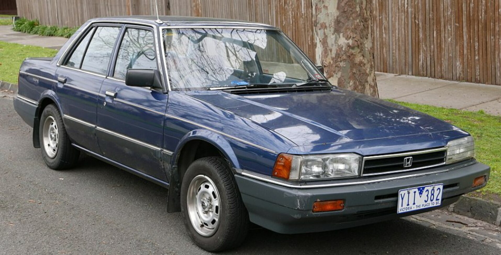 Honda Accord II (AC,AD facelift 1983) 1.6 EX (AC) (88 Hp) 1983, 1984, 1985 