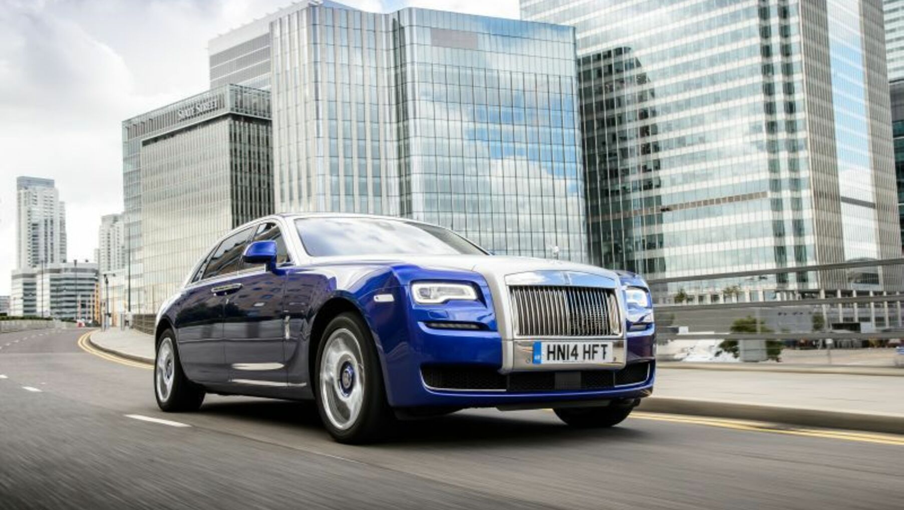 Rolls-Royce Ghost Extended Wheelbase I (facelift 2014) 6.6 V12 (570 Hp) Automatic 2014, 2015, 2016, 2017, 2018, 2019, 2020 
