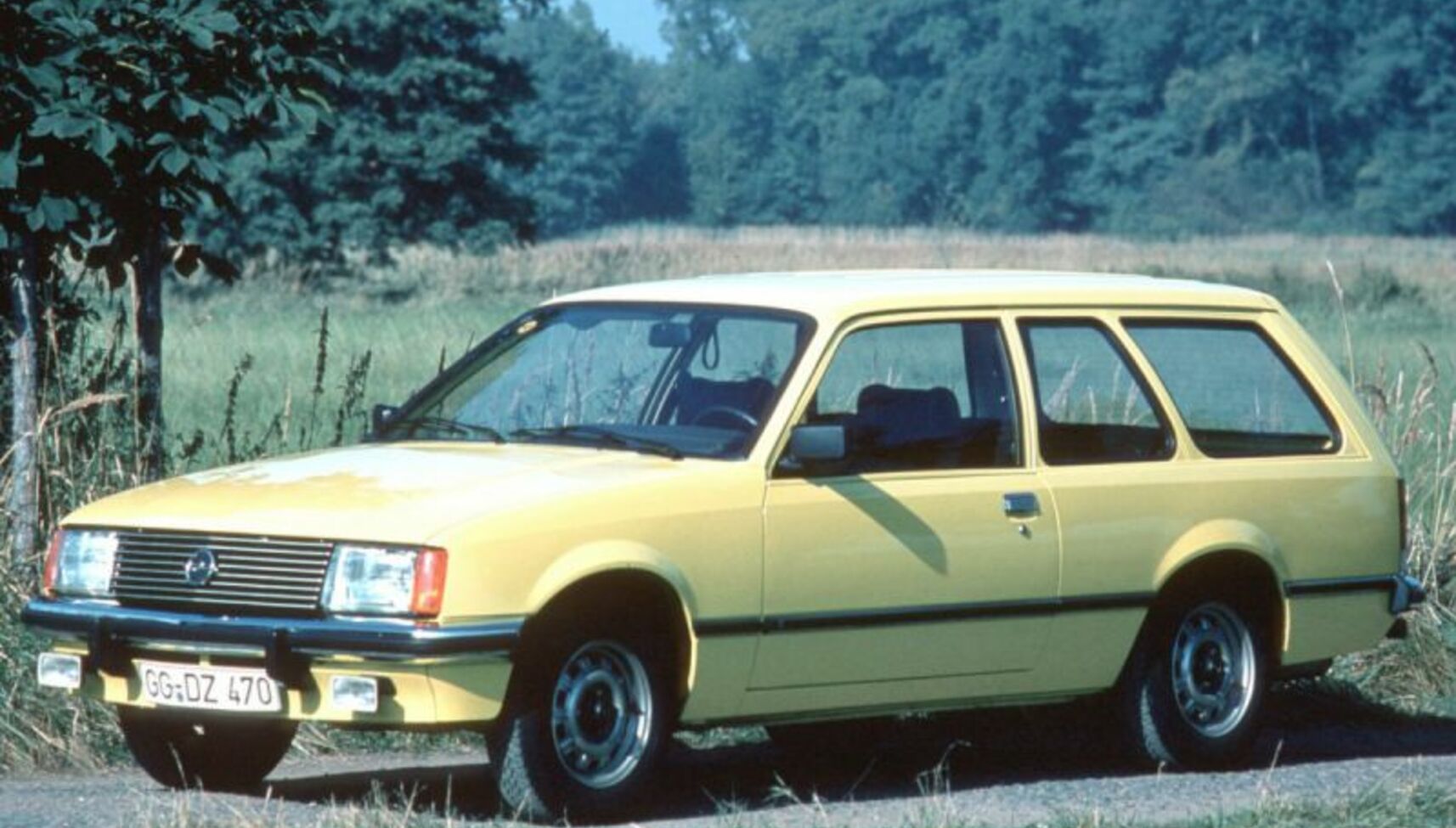 Opel Rekord E Caravan 1.7 (60 Hp) 1977, 1978, 1979, 1980, 1981, 1982 