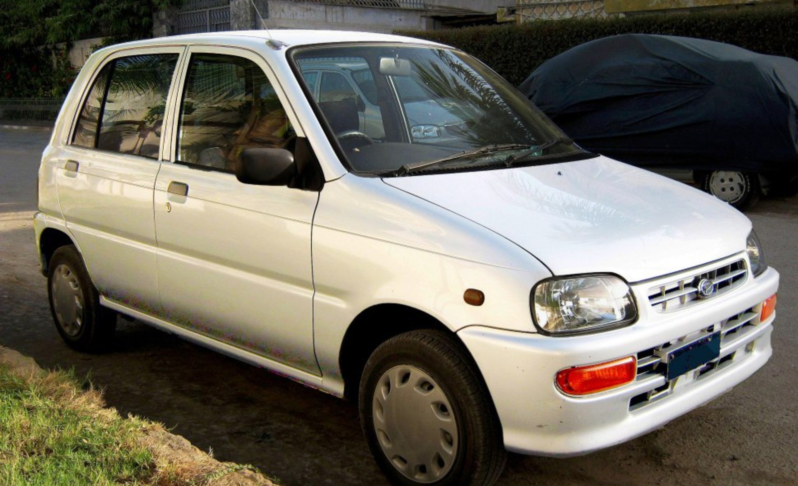 Daihatsu Cuore (L501) 0.8 i (44 Hp) 1995, 1996 